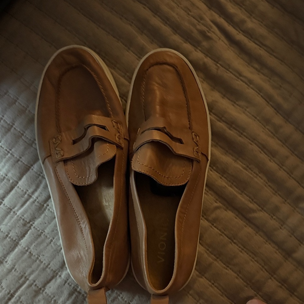 Vionic Women’s Brown Slip-On Loafers